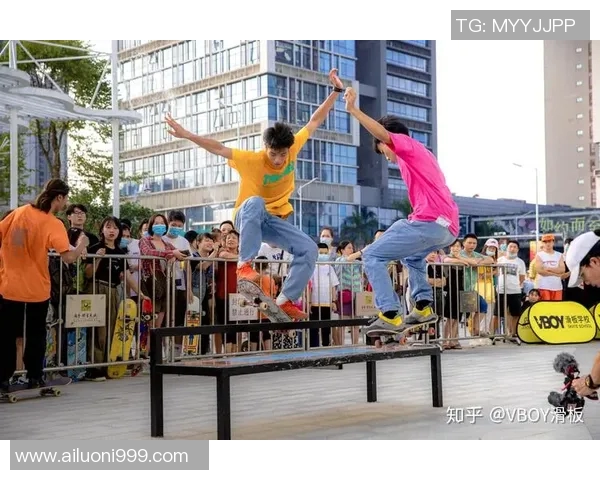 滑板战术解析：广州滑板队如何构建高效整体压制体系