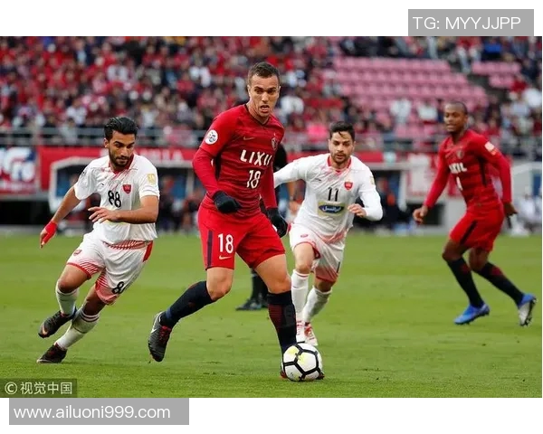 柏斯波利斯与鹿角鹿岛激战正酣谁能在亚冠赛场笑到最后